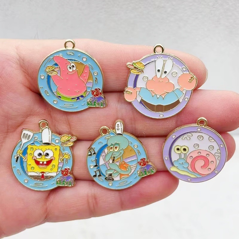 Anime Merchandise Accessories - 10 piezas de colgantes de aleación