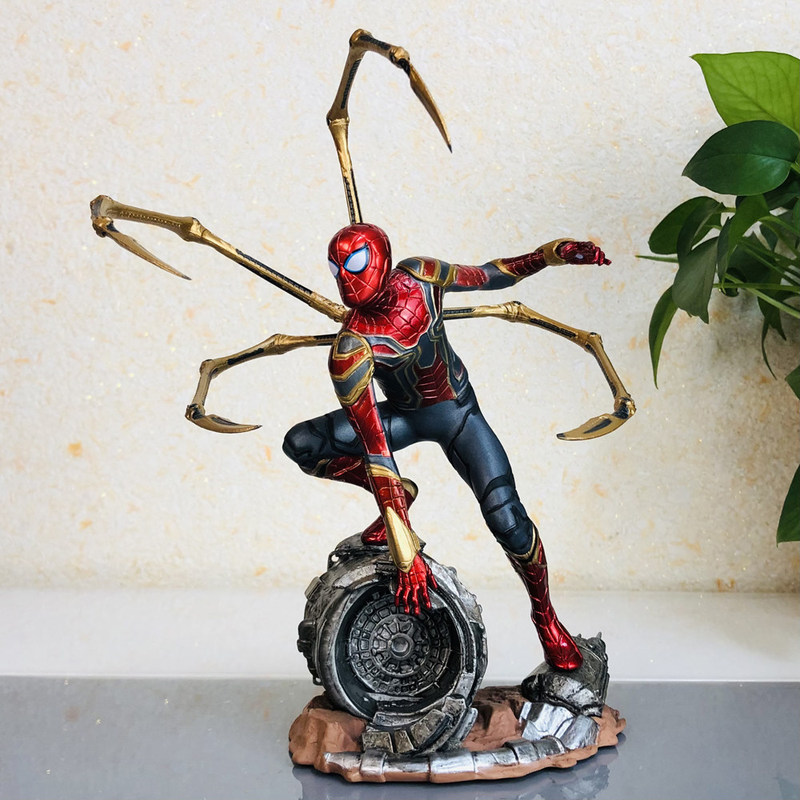Figura de acción de Spiderman  - Anime Merchandise For Men reseña y precio