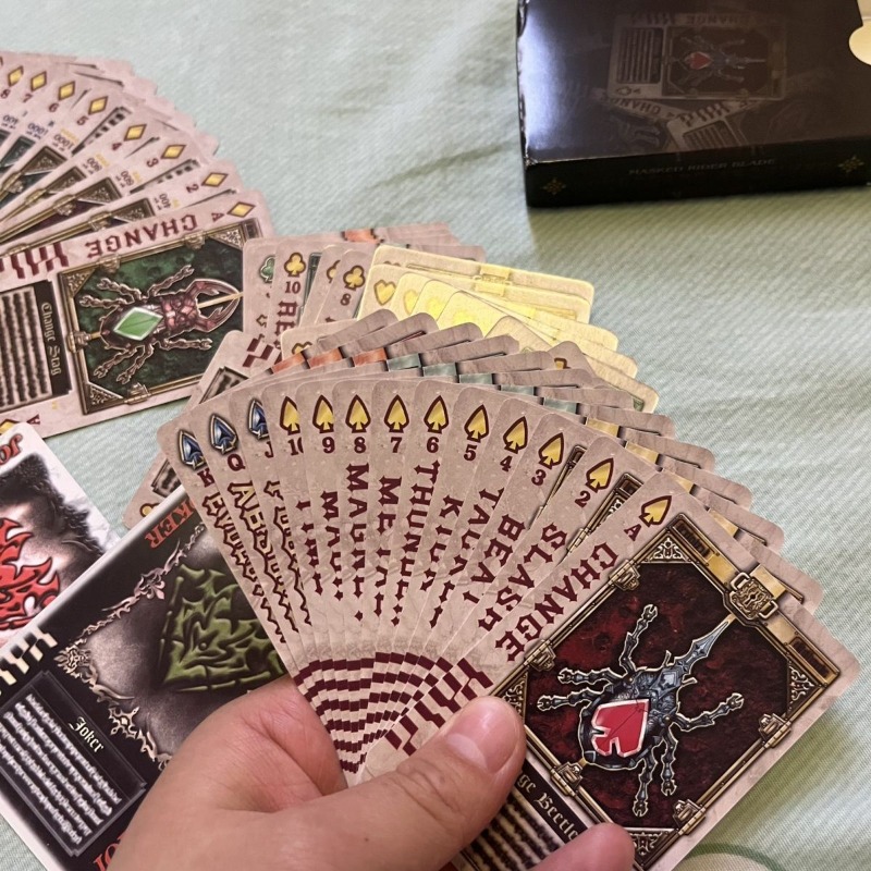 Bandai Kamen Rider personajes  - Themed Playing Card reseña y precio